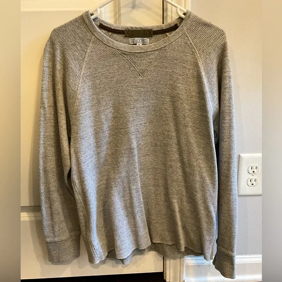 Men's Gray Sweater - Picture 1 of 5